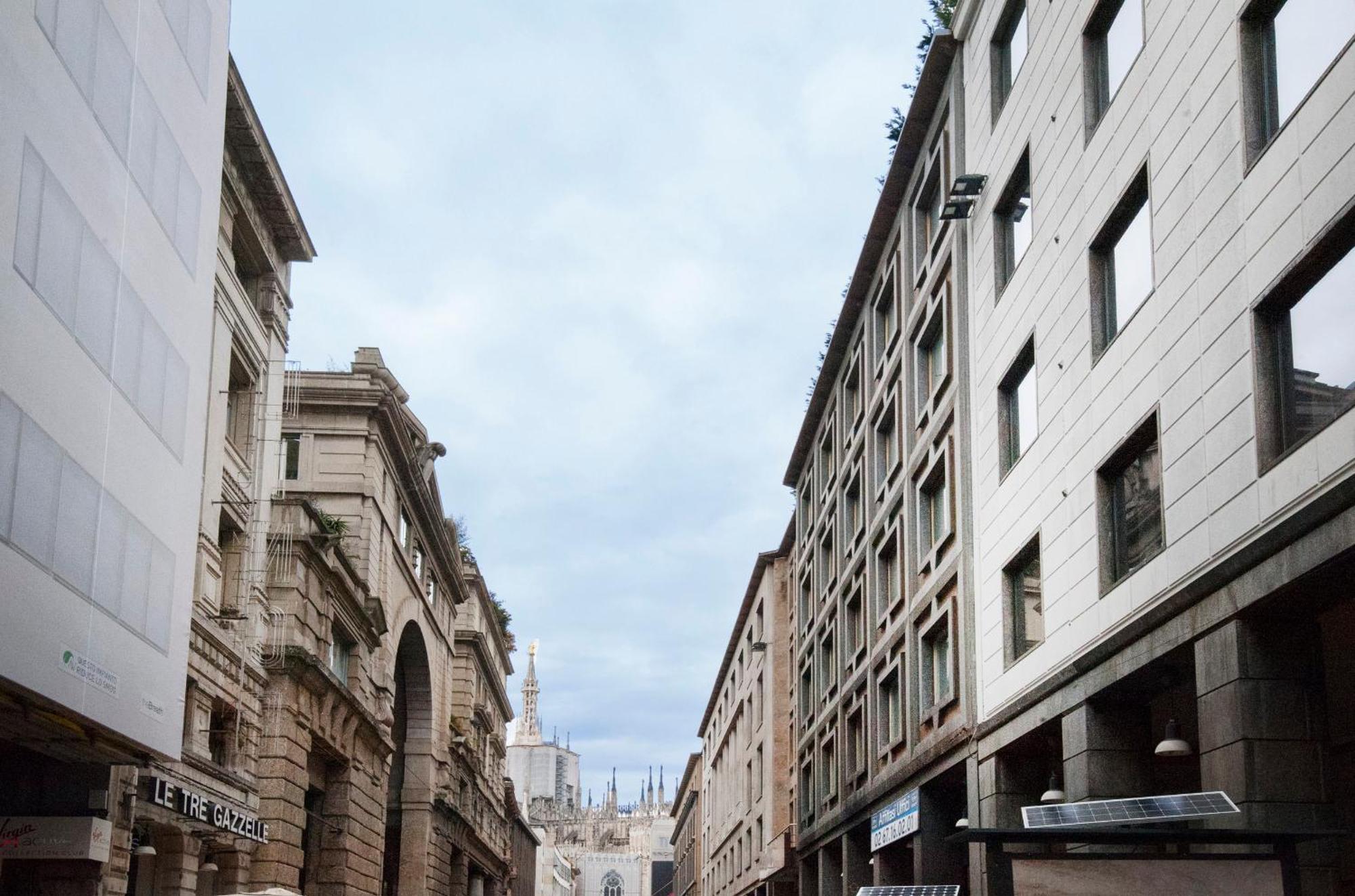 Apartamento Duomo View - 2 Min From Duomo Amazing Location Milán Exterior foto